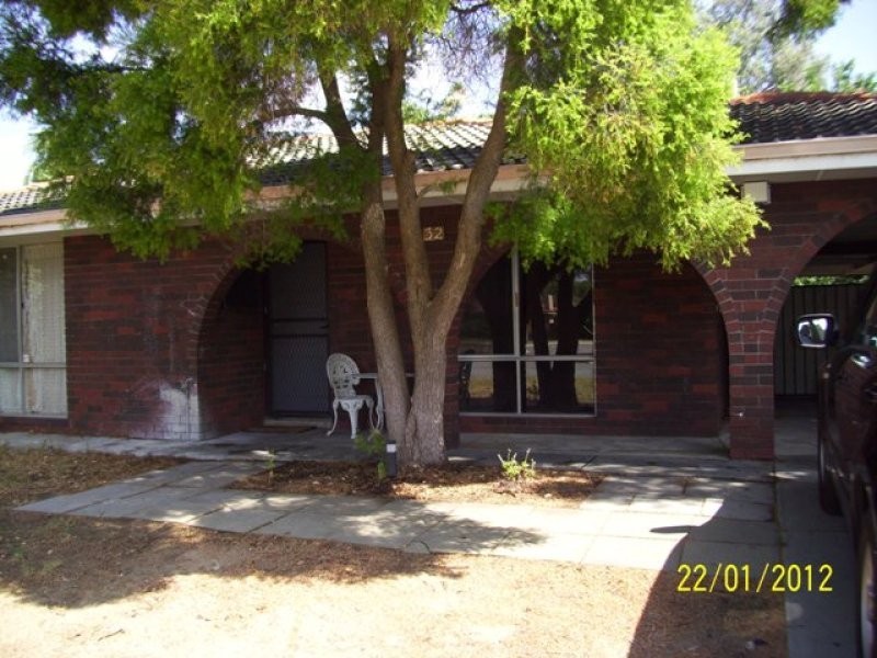 32 Bradshaw Street, Eden Hill WA 6054