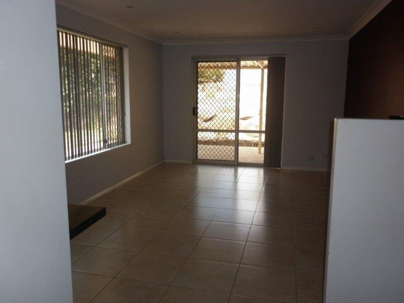 150 Illawarra Crescent, Ballajura WA 6066