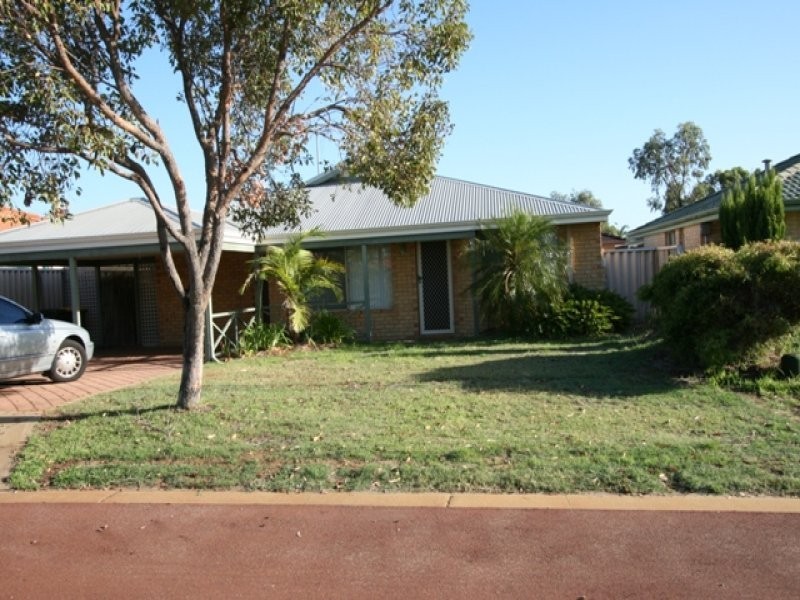 4 Teton Court, Ballajura WA 6066