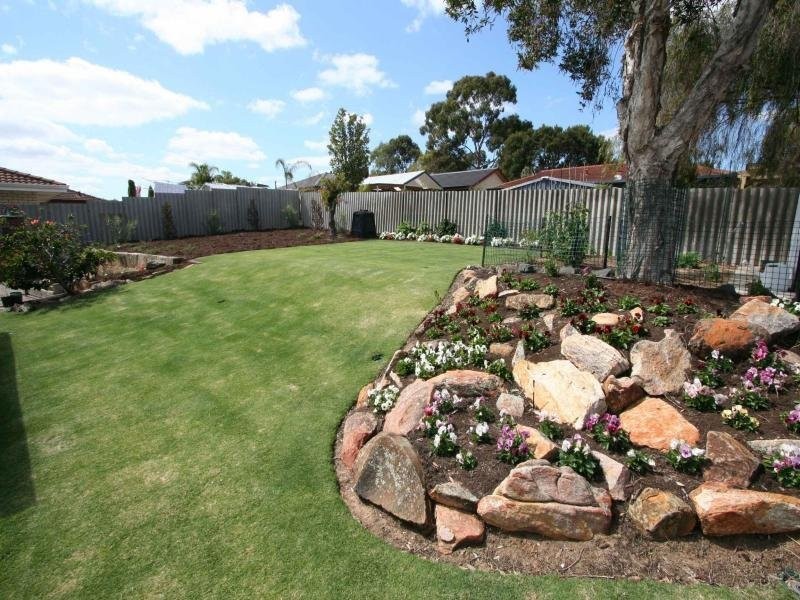 16 Katrine Way, Hamersley WA 6022