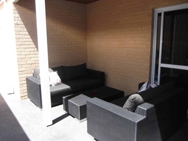 176 Kingsway, Darch WA 6065