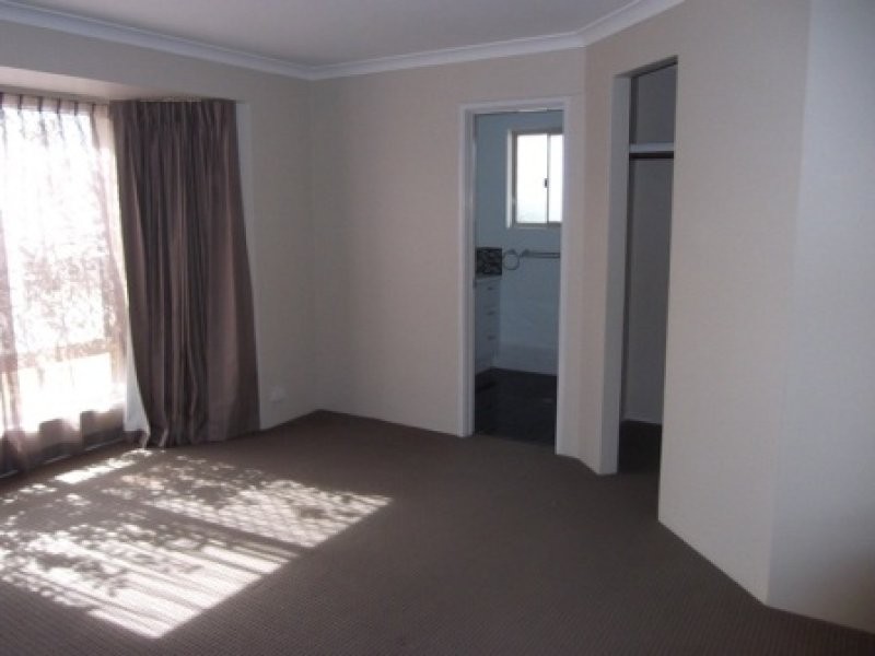 2 Calgary Place, Kingsley WA 6026