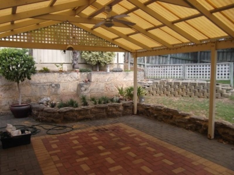 2 Calgary Place, Kingsley WA 6026