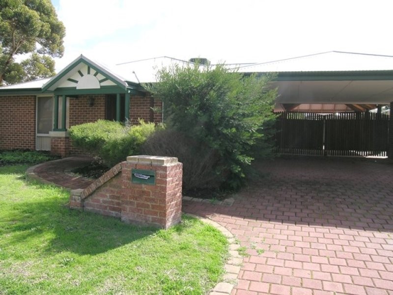 16 Allington Ave, Ballajura WA 6066
