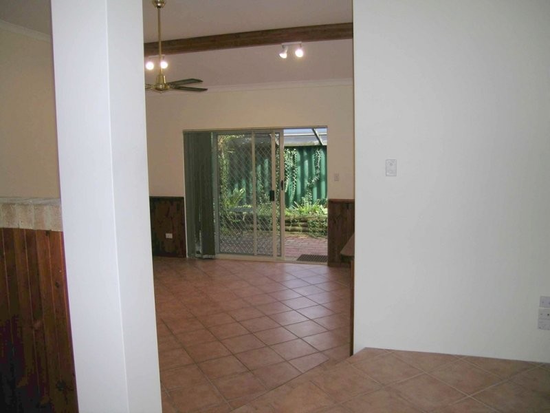 16 Allington Ave, Ballajura WA 6066