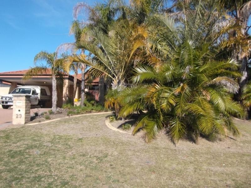 23 Southpointe Crescent, Ballajura WA 6066