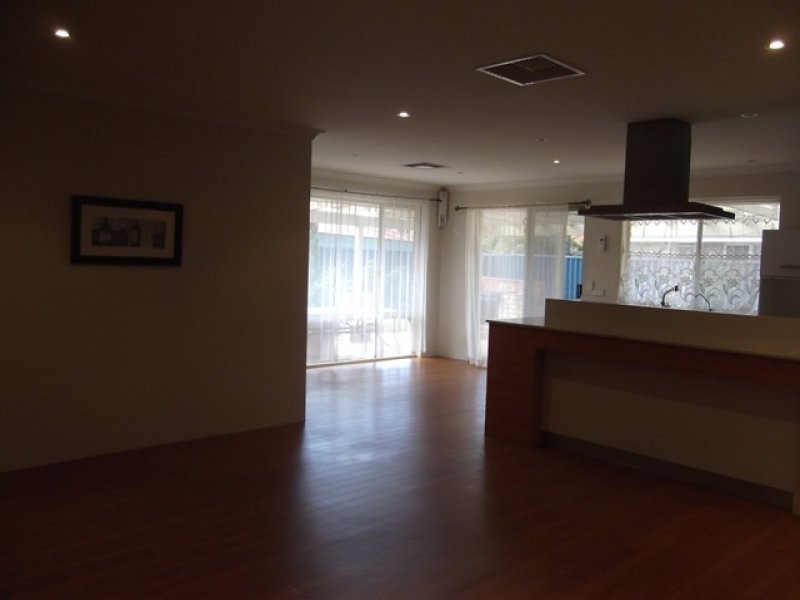 3 Challa Grove, Ballajura WA 6066