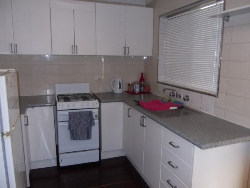 2 Farm Street, Hamersley WA 6022