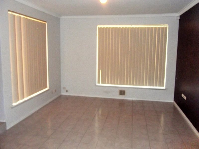 19 Dellwood Lane, Ballajura WA 6066