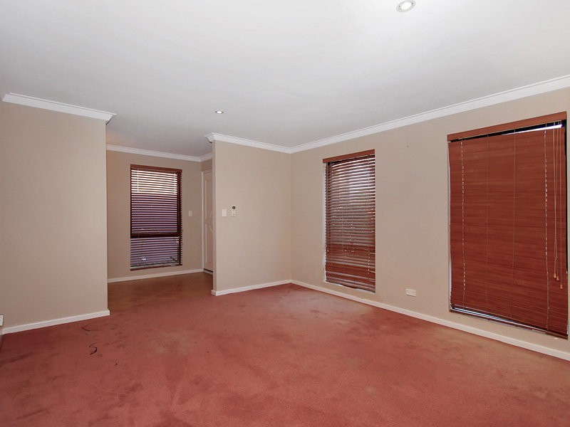 55 Guadalupe Drive, Ballajura WA 6066