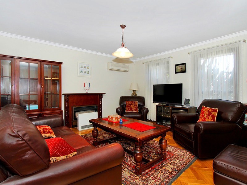 25 Sydenham Street, Dianella WA 6059