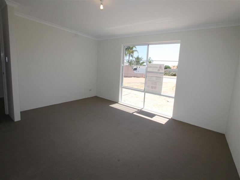 4 Ketch Cove, Ballajura WA 6066