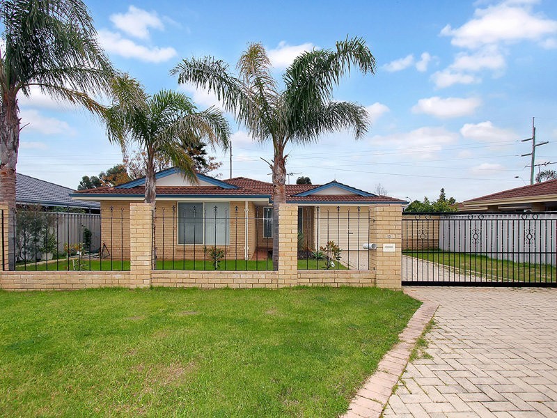 15 Larrissa Court, Ballajura WA 6066