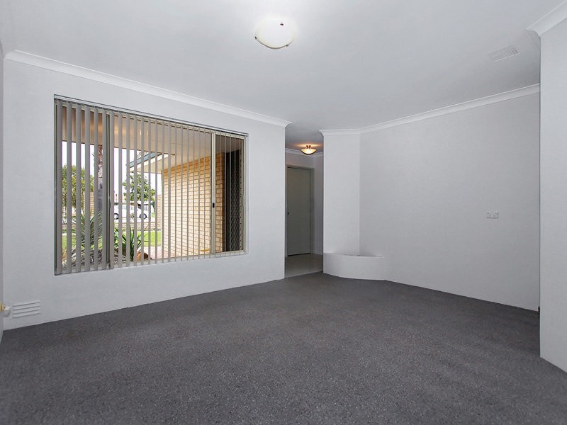 15 Larrissa Court, Ballajura WA 6066