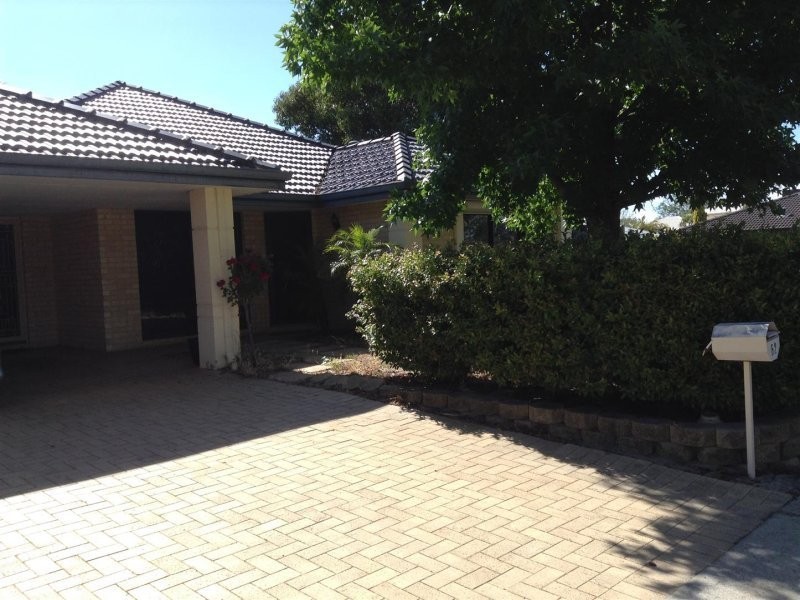 52 Grand Parade, Redcliffe WA 6104