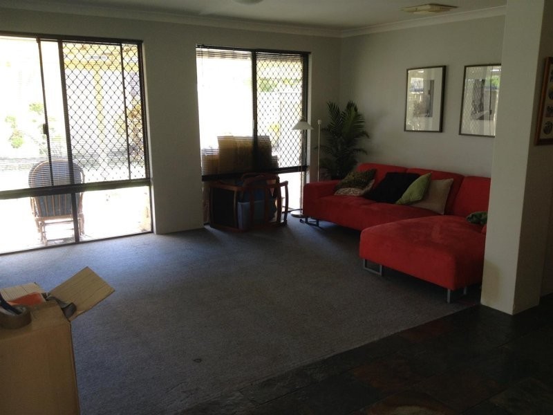 52 Grand Parade, Redcliffe WA 6104