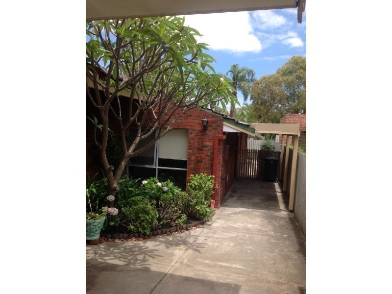 149b Duffy Road, Carine WA 6020