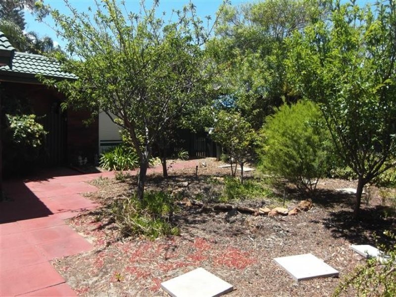 60 Gayford Way, Girrawheen WA 6064