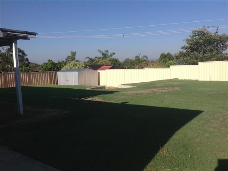 2 The Avenue, Alexander Heights WA 6064