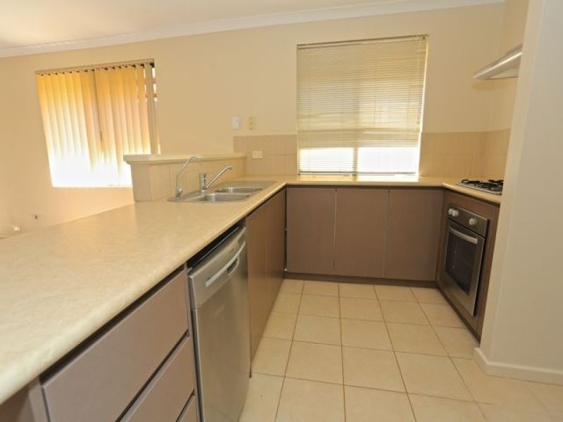 21 Trentham Road, Landsdale WA 6065