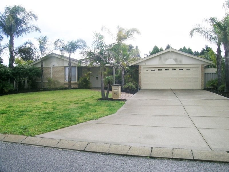 29 Kiandra Parade, Ballajura WA 6066