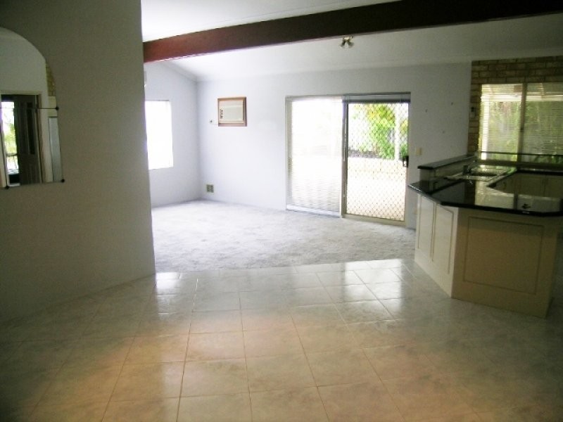 29 Kiandra Parade, Ballajura WA 6066