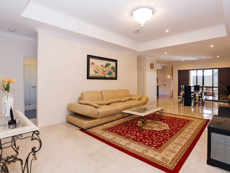 57 Raeside Drive, Landsdale WA 6065