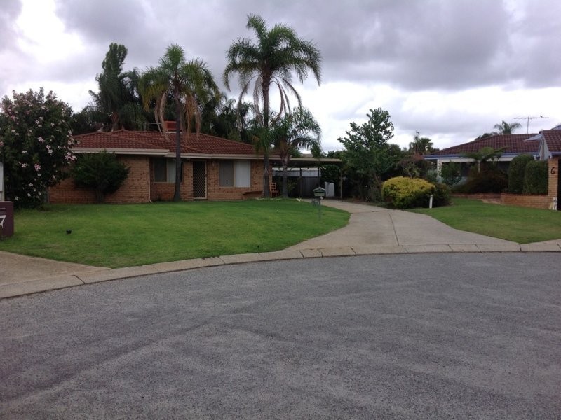 8 Jib Place, Ballajura WA 6066