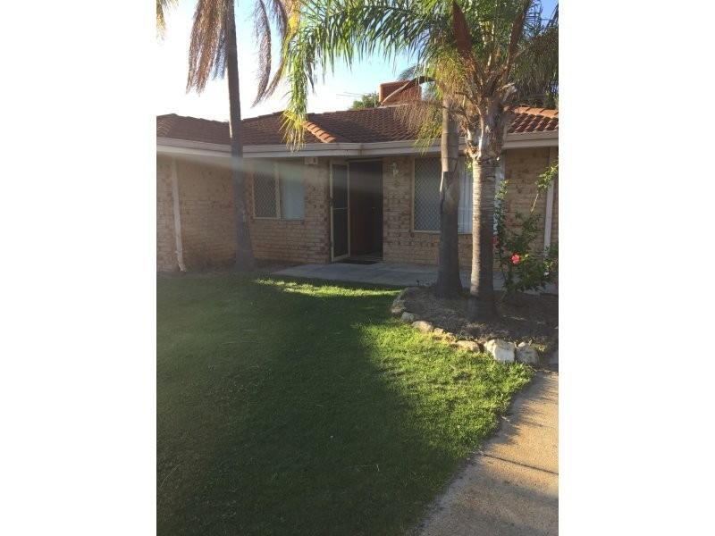8 Jib Place, Ballajura WA 6066