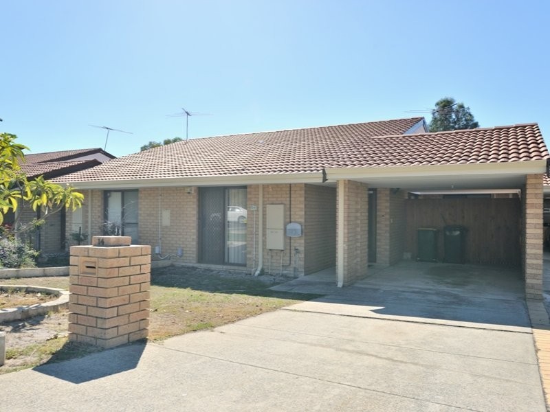 14 Juniper Place, Ballajura WA 6066