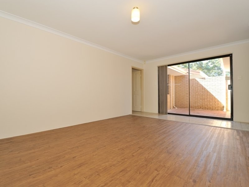 14 Juniper Place, Ballajura WA 6066