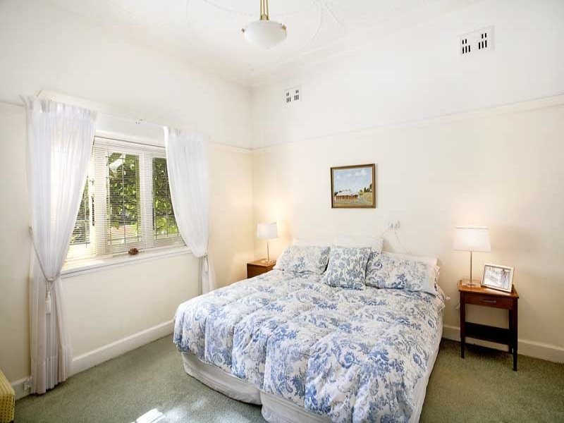 24 Thorn Street, Ryde NSW 2112