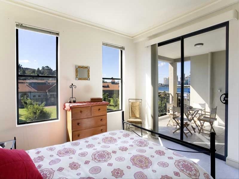 D15, 1 Buchanan Street, Balmain NSW 2041