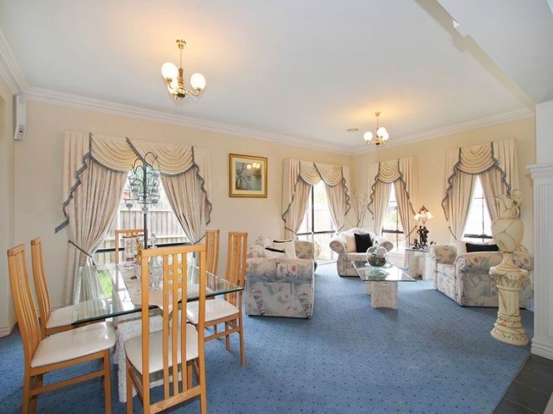 3 Caruana Drive, Dingley Village VIC 3172