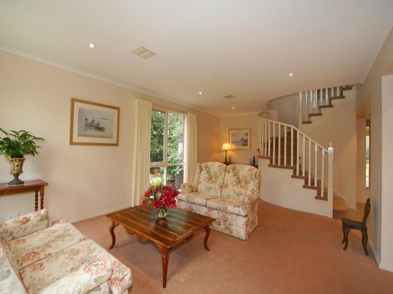 36 Higgins Close, Dingley Village VIC 3172