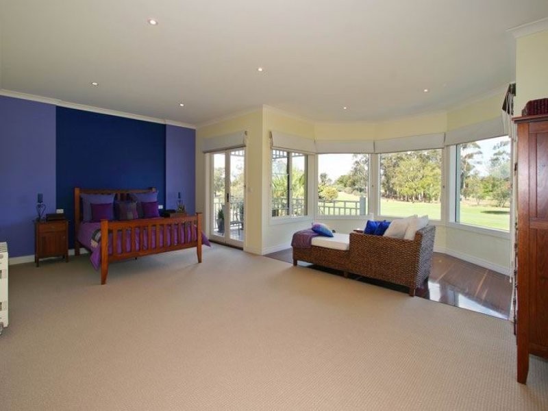 39 Higgins Close, Dingley Village VIC 3172