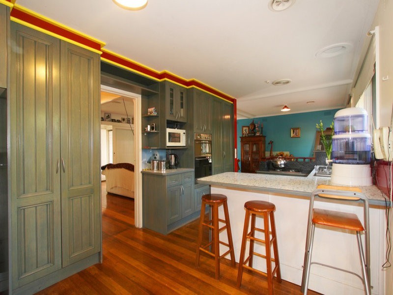 42 Village Drive, Dingley Village VIC 3172