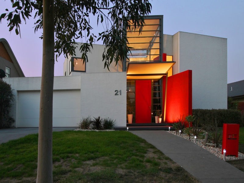 21 The Waterways Boulevard, Waterways VIC 3195