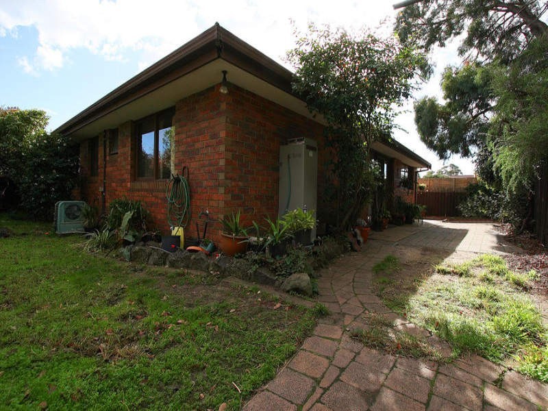 2 Ridder Court, Dingley Village VIC 3172