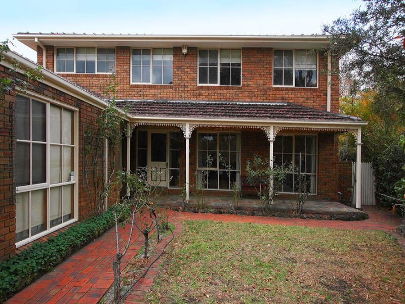 17 Newbridge Close, Dingley Village VIC 3172