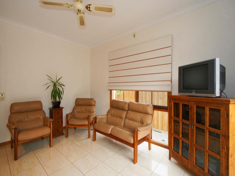 17 Newbridge Close, Dingley Village VIC 3172