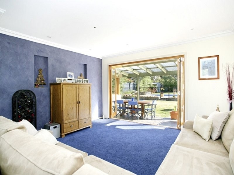 15 St Marks Close, Dingley Village VIC 3172