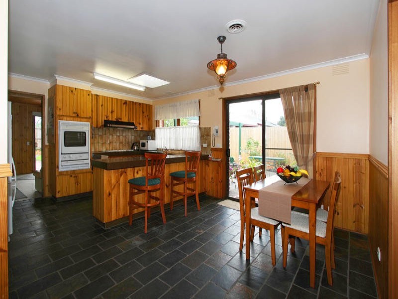 1 McArdle Street, Dingley Village VIC 3172