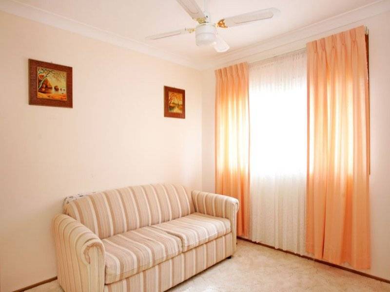 9 Peta Close, Bateau Bay NSW 2261