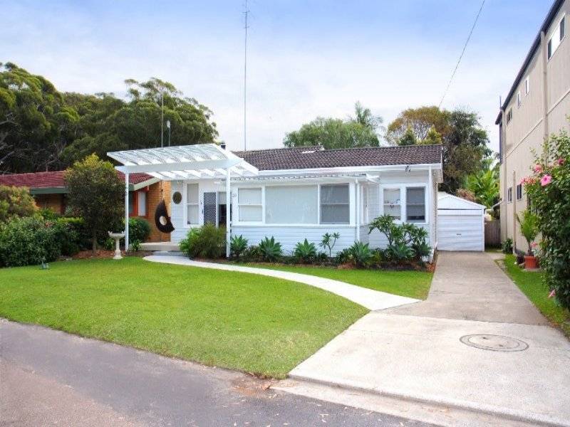 23 Reserve Drive, Bateau Bay NSW 2261