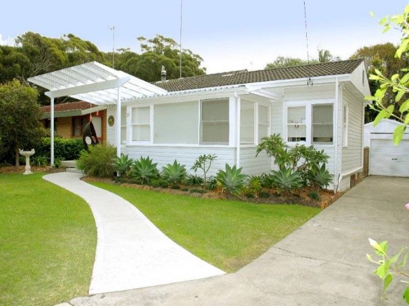 23 Reserve Drive, Bateau Bay NSW 2261