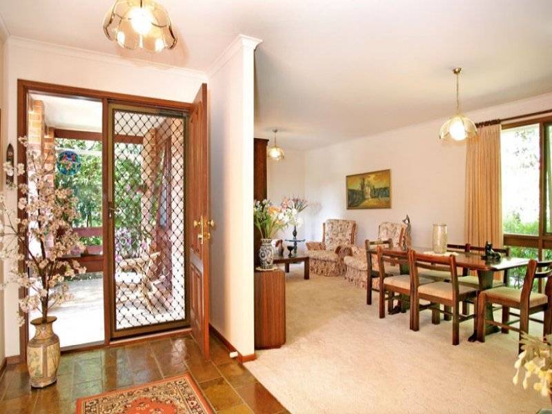 31 Shakespeare Avenue, Bateau Bay NSW 2261