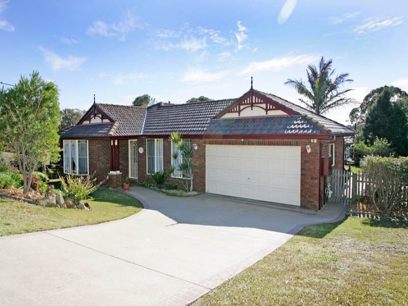 15 Sanctuary Place, Bateau Bay NSW 2261