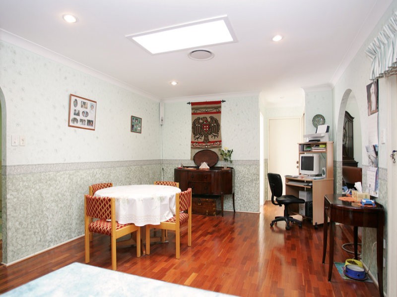 15 Sanctuary Place, Bateau Bay NSW 2261