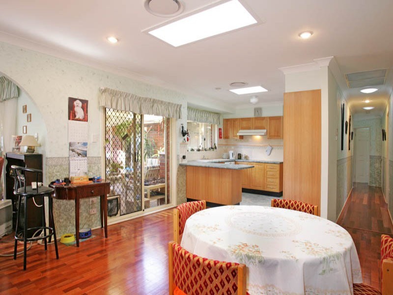 15 Sanctuary Place, Bateau Bay NSW 2261